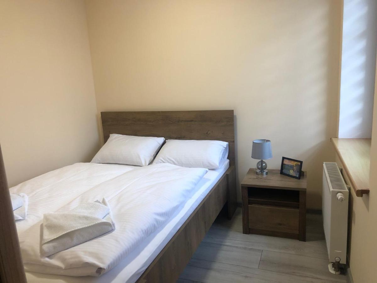 Apartamenty Alicja Dzierżoniów Dış mekan fotoğraf