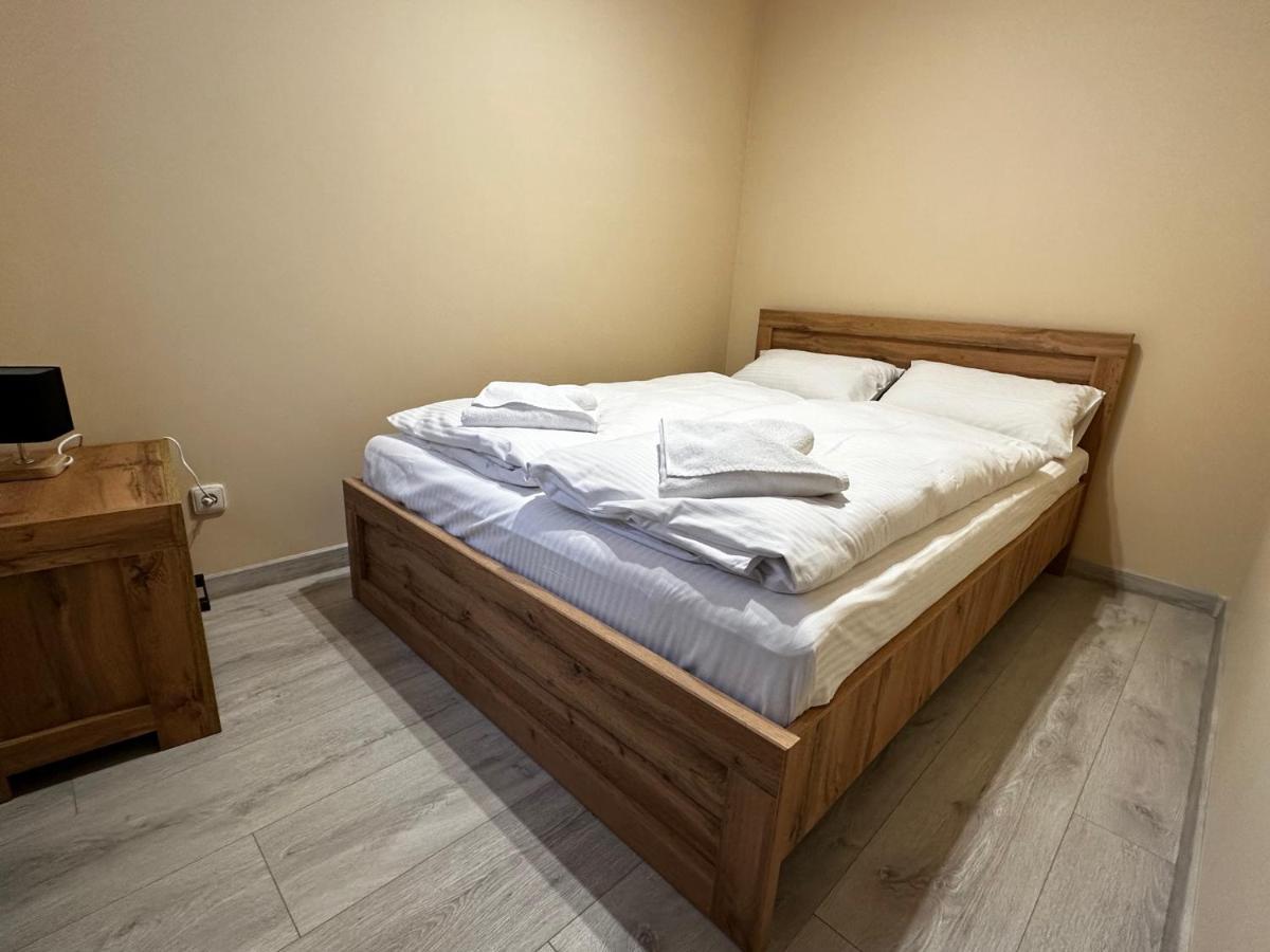 Apartamenty Alicja Dzierżoniów Dış mekan fotoğraf