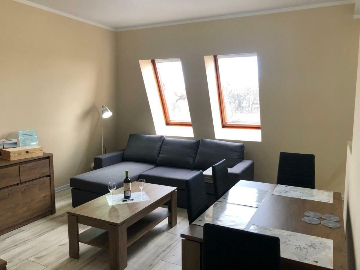 Apartamenty Alicja Dzierżoniów Dış mekan fotoğraf