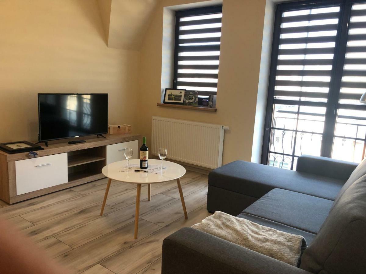 Apartamenty Alicja Dzierżoniów Dış mekan fotoğraf